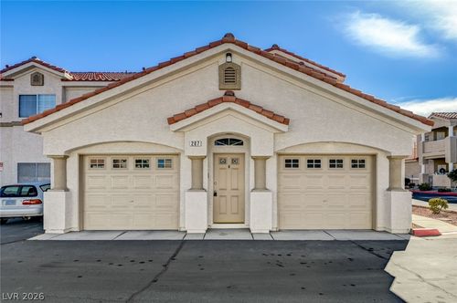 207-3327 Erva St, Las Vegas, NV, 89117-7311 | Card Image