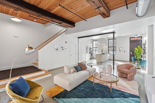 23-160 Water St, Williamstown, MA, 01267-3179 | Card Image