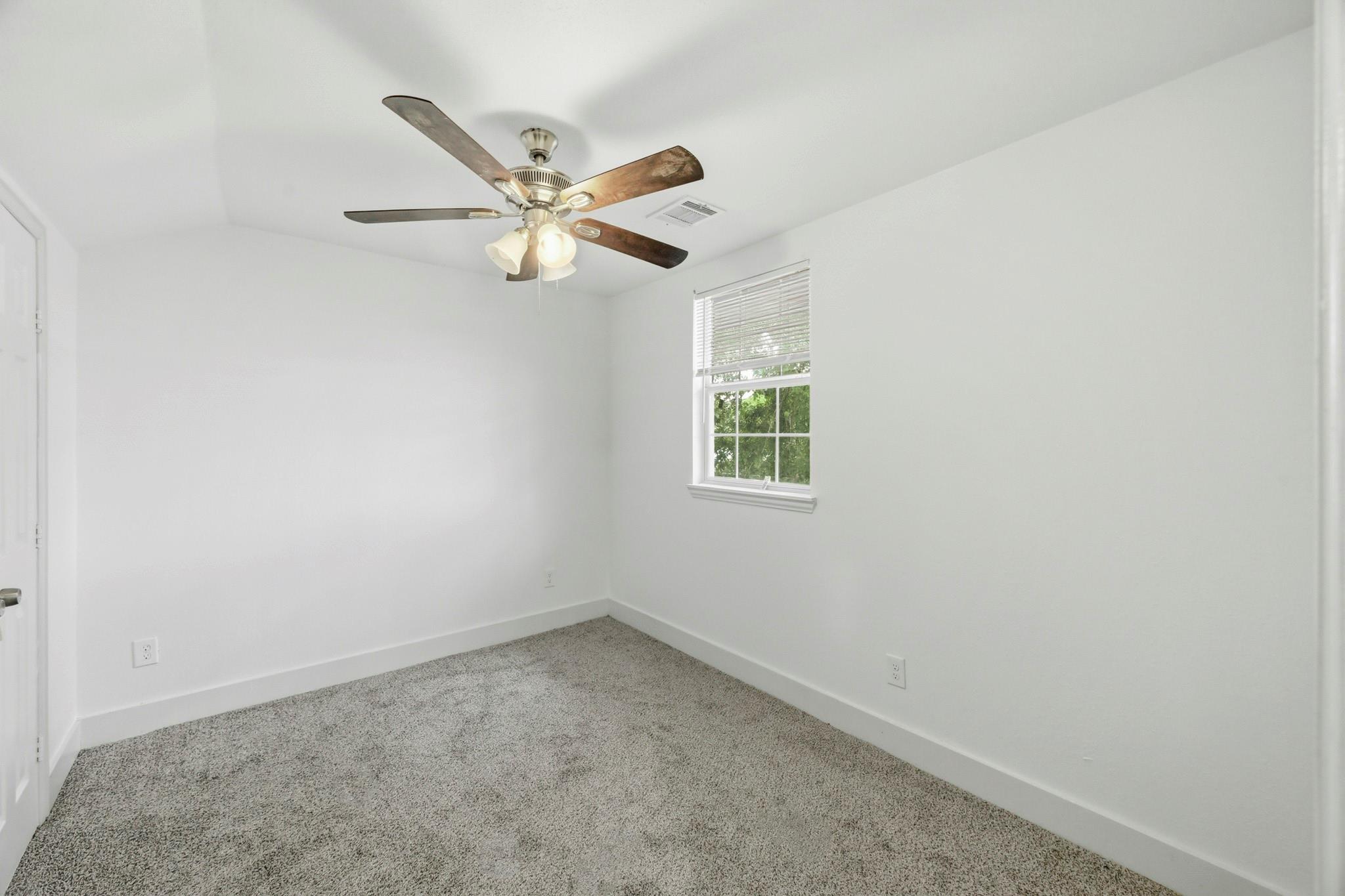 Residential Lease in Richmond 4