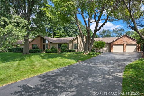 11N091 Johnstown Rd, Elgin, IL, 60124-6775 | Card Image