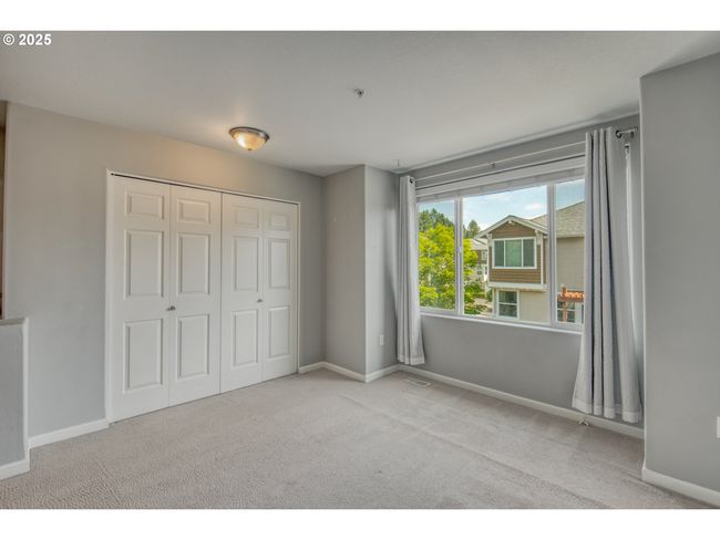 UNIT-103 - 8800 Sw 147 Th Ter, Condo with 2 bedrooms, 3 bathrooms and 2 parking in Beaverton OR | Image 13