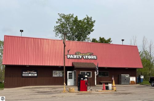 107 Sage Lake Rd, Prescott, MI, 48756-9537 | Card Image