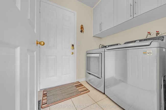147 Whitwell Dr, House other with 6 bedrooms, 4 bathrooms and 4 parking in Brampton ON | Image 22