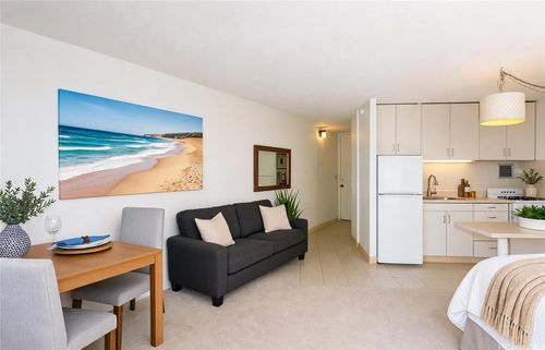 204-750 Amana St, Honolulu, HI, 96814-5001 | Card Image
