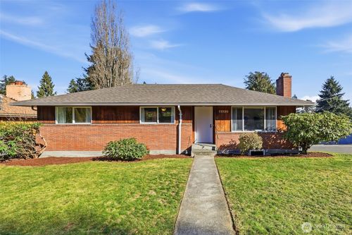 13120 12th Ave S, Burien, WA, 98168-2875 | Card Image