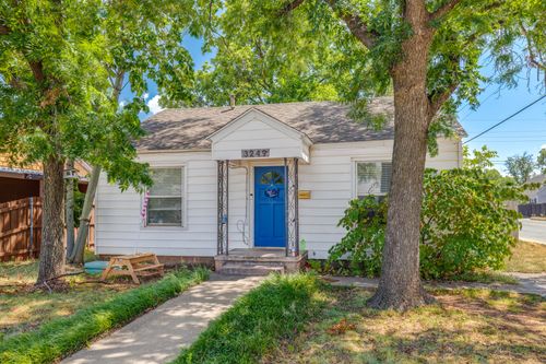 3249 S 4th St, Abilene, TX, 79605-1730 | Card Image