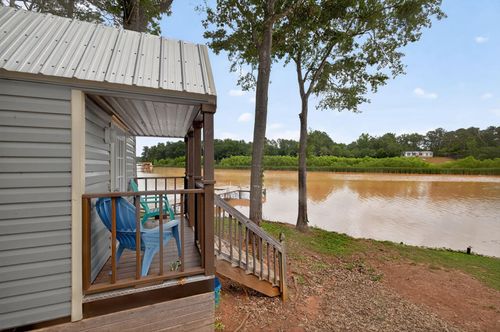 289 Burtom Rd, Eatonton, GA, 31024-7050 | Card Image