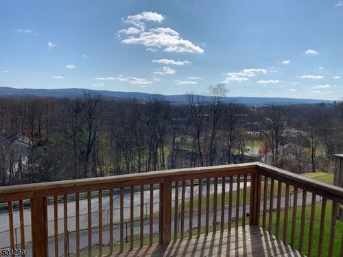 13 Kristen Ct, Hamburg, NJ, 07419-9630 | Card Image