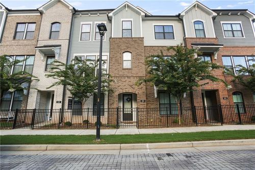 810 Kenway Ave, Roswell, GA, 30076-8509 | Card Image