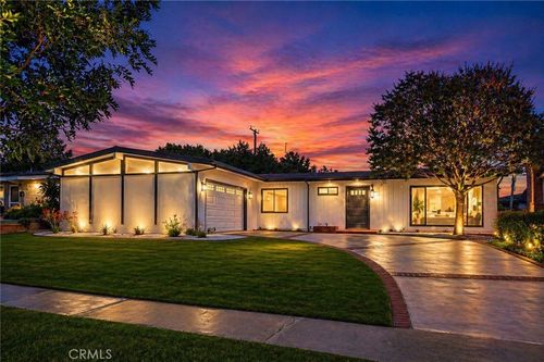 1060 Tropicana Way, La Habra, CA, 90631-3365 | Card Image