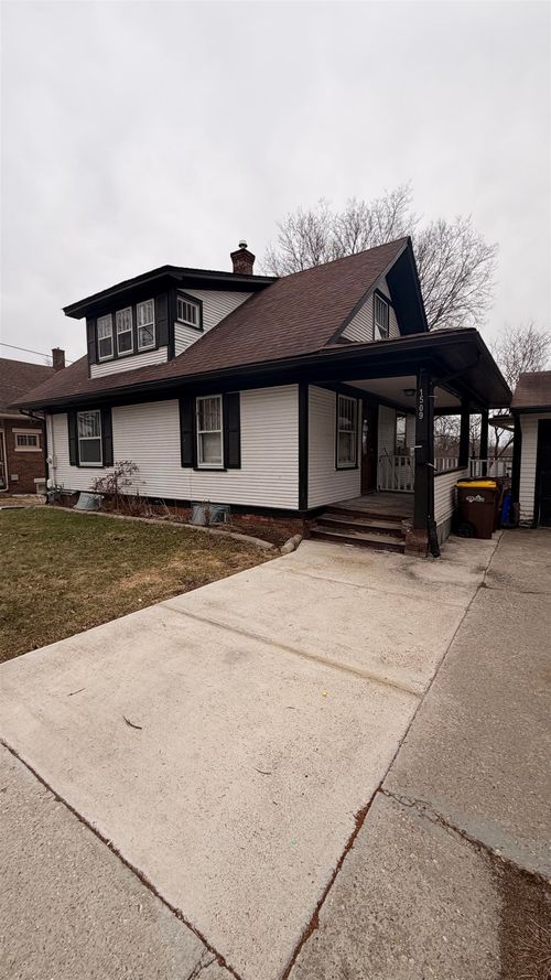 1509 18th St, Rockford, IL, 61104-5607 | Card Image