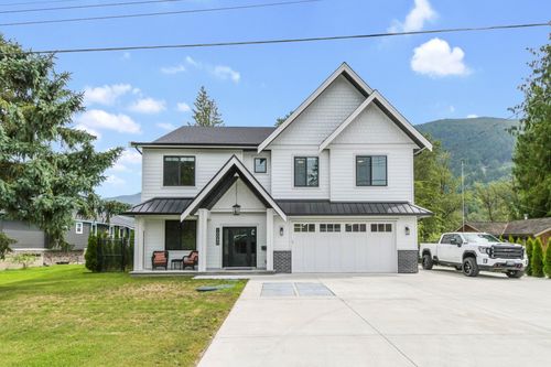 10080 Mountainview Rd, Mission, BC, V2V4J1 | Card Image