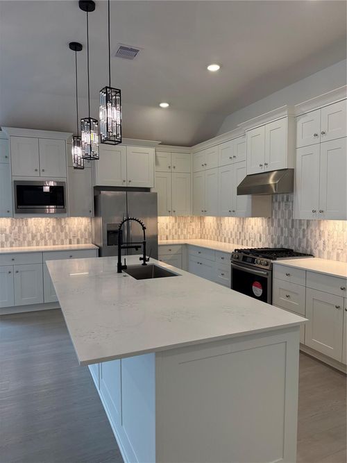 6618 Ebony Green Ln, Katy, TX, 77493-5670 | Card Image