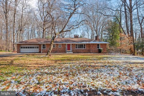 10624 Marbury Rd, OAKTON, VA, 22124-1624 | Card Image