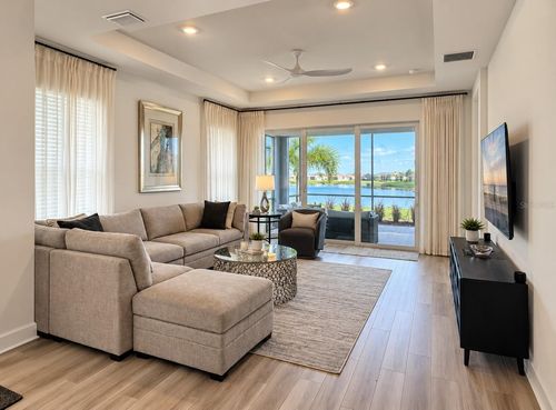 3165 Alba Cir, BRADENTON, FL, 34211 | Card Image