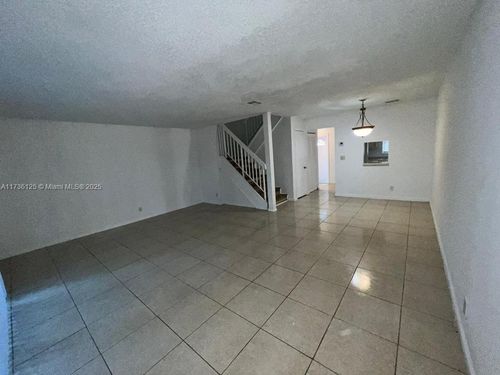 0-7903 Sw 8th St, North Lauderdale, FL, 33068-2133 | Card Image