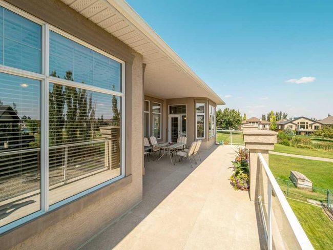 1043 Canyon Boulevard W, Home with 5 bedrooms, 3 bathrooms and 5 parking in Lethbridge AB | Image 46