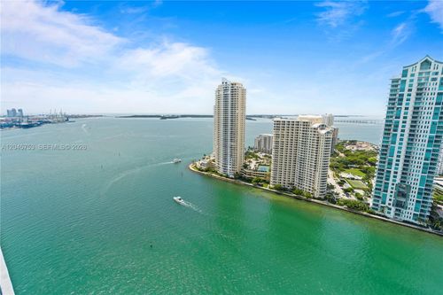 3503-335 S Biscayne Blvd, Miami, FL, 33131-2360 | Card Image