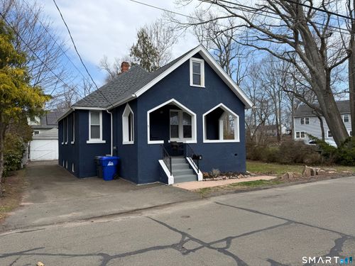 5 Westwood Rd, Branford, CT, 06405-4855 | Card Image