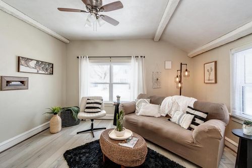 231 Hillyer St, Waupun, WI, 53963-1817 | Card Image