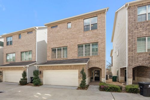 1216 Murrayhill Dr, Houston, TX, 77043-4240 | Card Image