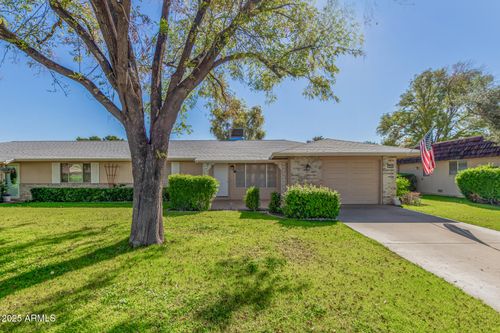 9915 W Sandstone Dr, Sun City, AZ, 85351-1950 | Card Image