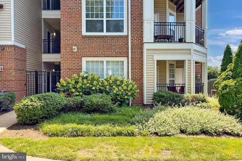 apt-107-12900 Centre Park Cir, HERNDON, VA, 20171-5866 | Card Image