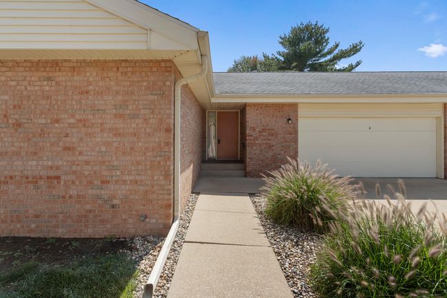 0 - 4 Fields E, Condo with 2 bedrooms, 2 bathrooms and 2 parking in Champaign IL | Image 29