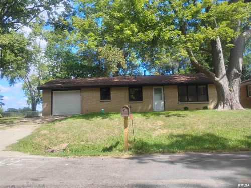 315 Smith St, Creve Coeur, IL, 61610-3130 | Card Image