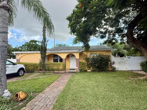 260 Jackson Ave, Greenacres, FL, 33463-3316 | Card Image