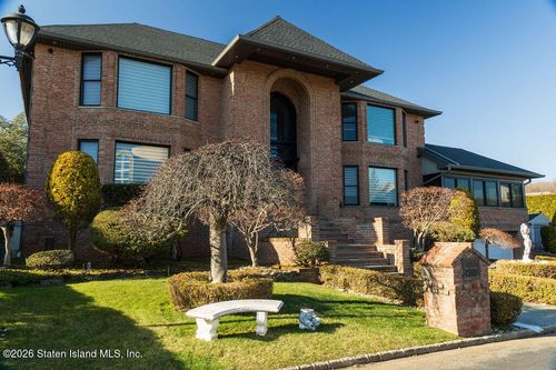5 Nicolosi Drive, Staten Island, NY, 10312 | Card Image