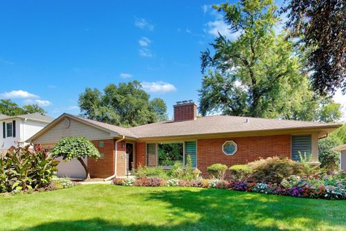 403 S We Go Trl, Mount Prospect, IL, 60056-3667 | Card Image