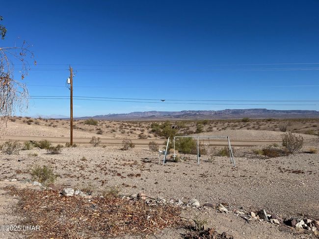 4331 E Barker Dr, House other with 2 bedrooms, 2 bathrooms and null parking in Lake Havasu City AZ | Image 10