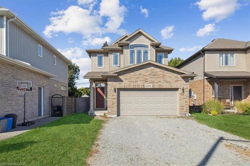6991 Optimist Lane, Niagara Falls, ON, L2E0B1 | Card Image