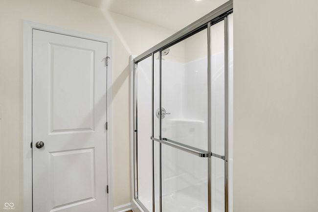 7161 Jackson Dr, House other with 4 bedrooms, 3 bathrooms and null parking in Cumberland IN | Image 36