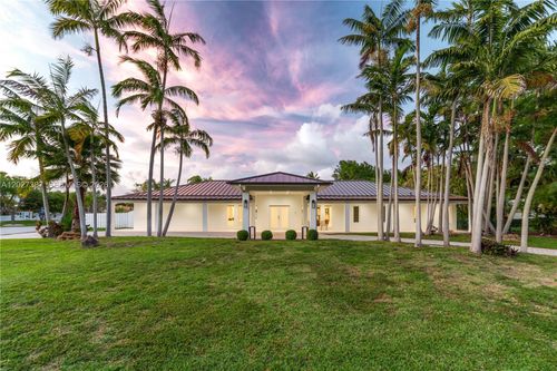0-7485 Sw 179th St, Palmetto Bay, FL, 33157-6410 | Card Image