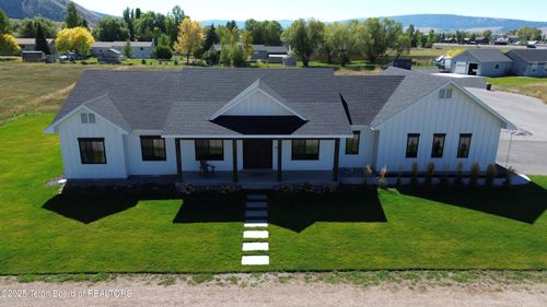 162 Honeybee Ln, Afton, WY, 83110-7723 | Card Image