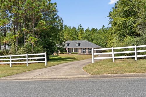 6404 Welannee Blvd, Laurel Hill, FL, 32567-7309 | Card Image