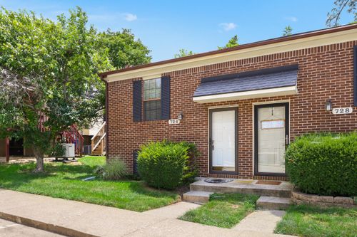 726 Spring Meadows Dr, Lexington, KY, 40504-3642 | Card Image