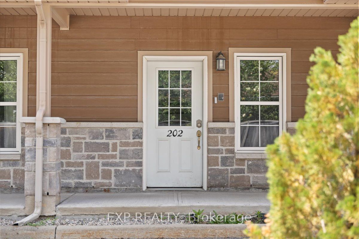 Residential in Russell 4