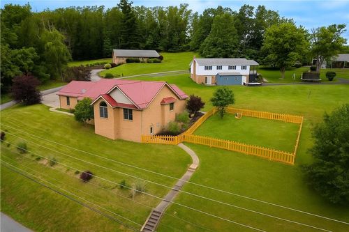 246 Johnston Rd, Bentleyville, PA, 15314-1174 | Card Image