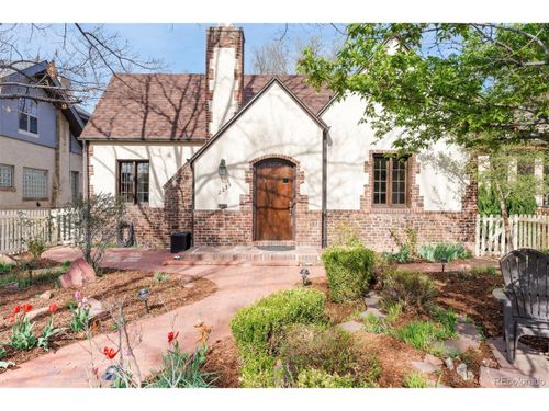 2235 S Fillmore St, Denver, CO, 80210-4821 | Card Image