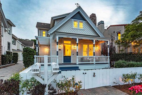 1004 10th St, Coronado, CA, 92118-2809 | Card Image