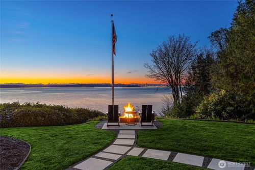 11676 Sunrise Drive, Bainbridge Island, WA, 98110 | Card Image