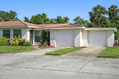 b-11 Cardinal Dr, Ormond Beach, FL, 32176-7601 | Card Image