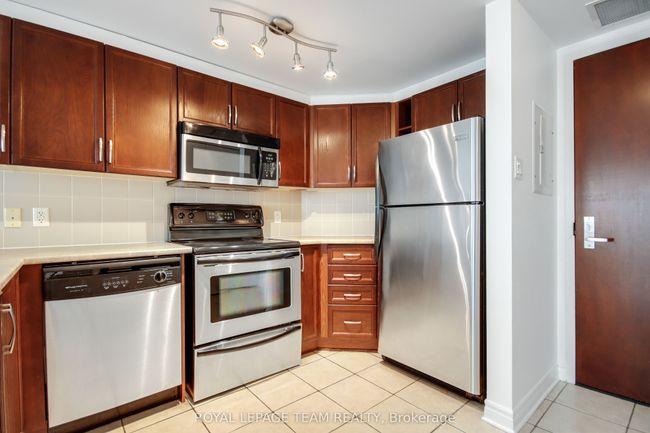 1609 - 200 Rideau St, Condo with 1 bedrooms, 1 bathrooms and null parking in Ottawa ON | Image 8