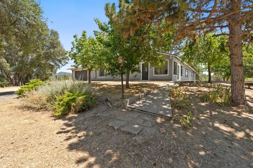 32157 Navajo Ct, Coarsegold, CA, 93614-9758 | Card Image
