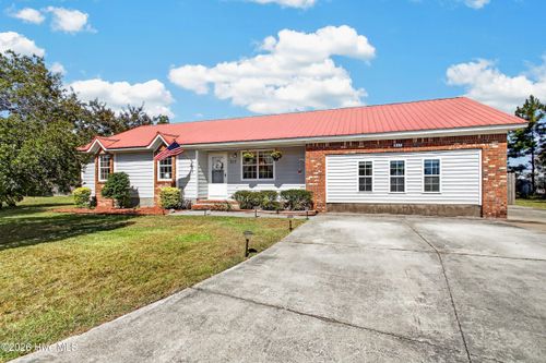 317 Cinnamon Dr, Hubert, NC, 28539-4446 | Card Image