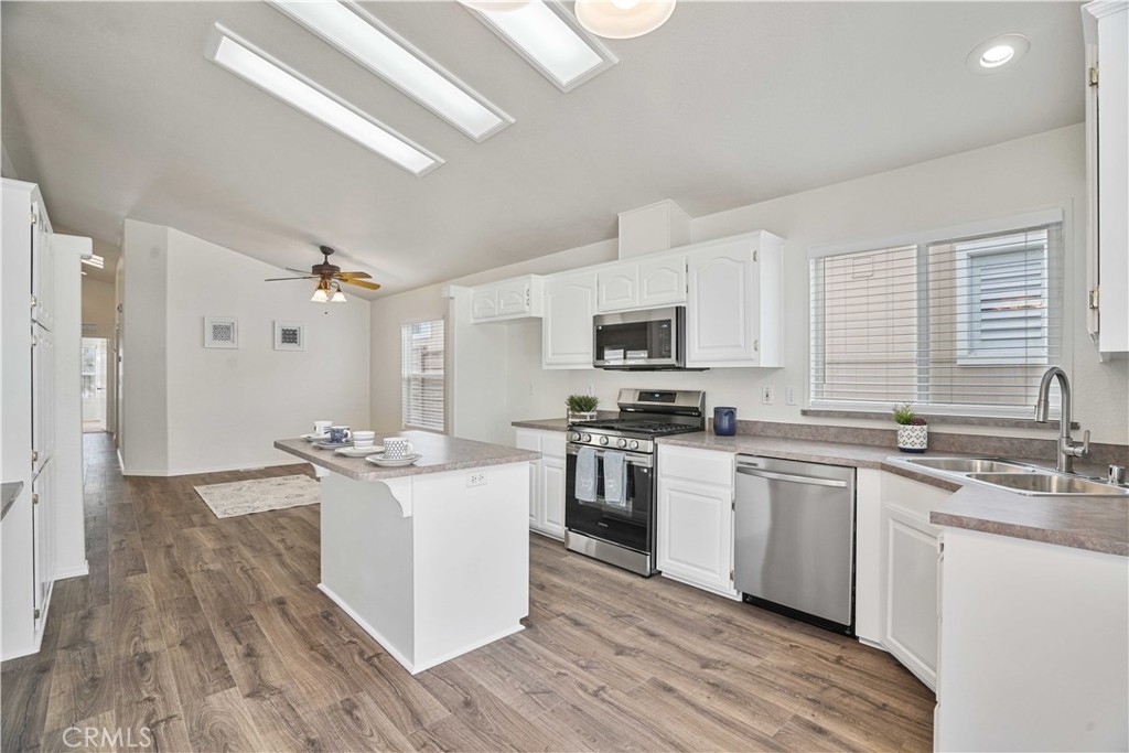 Residential in Canyon Country 5