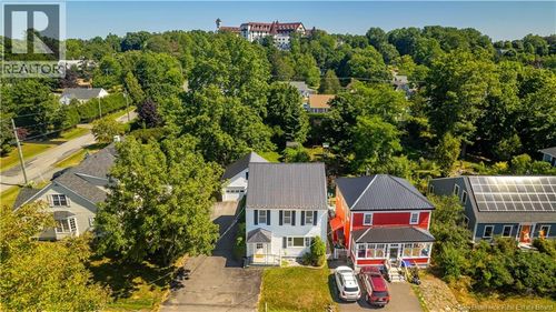 {{alt}} | Card Image